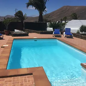  Villa Lucky - Heated Pool Spain